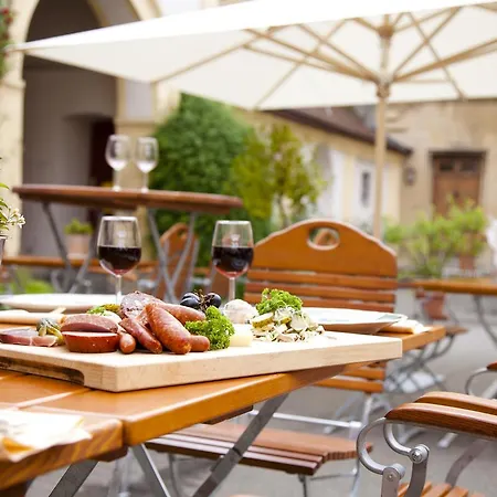 Schloss Weitenburg Hotel