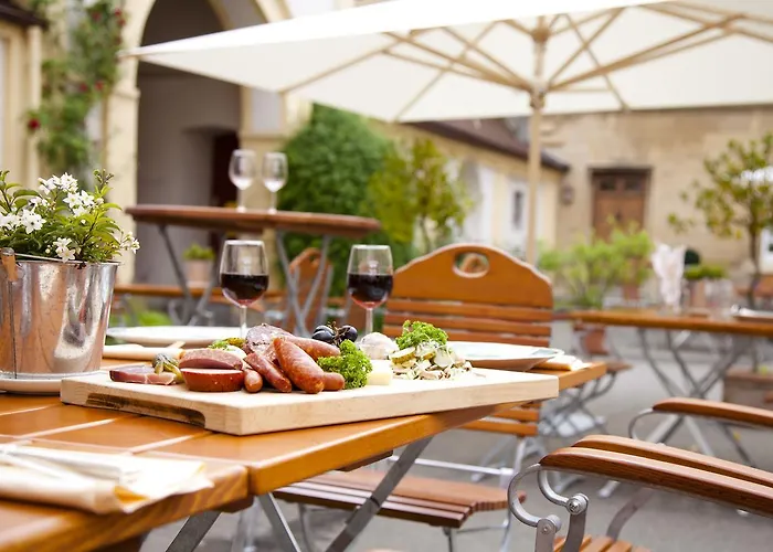 Schloss Weitenburg Hotell